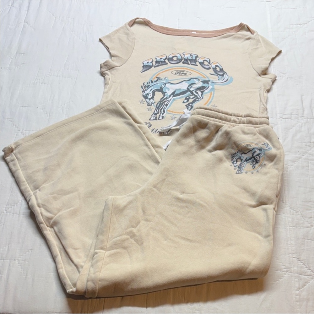 Ford Bronco Cream Graphic baby tee & Wide Leg Sweatpants Lounge Set